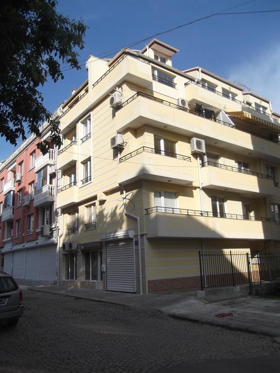 Apartment Sredna Gora Burgas Extérieur photo